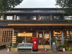 -猫的天空之城概念书店(景德镇陶溪川店)