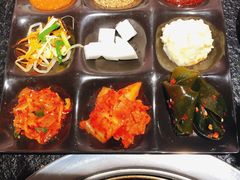 -烤路里·韩国品质自助烤肉(石路天虹4号店)