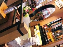 -呷哺呷哺(万达新世界店)