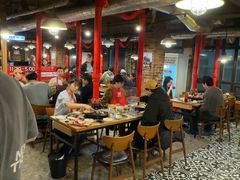 -江南猪肉商会无限续吃(弘大店)