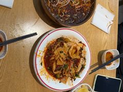 -三好食堂(煎饺·馄饨·肉饼米线·盛世广场店)