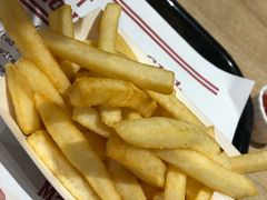 -The Habit Burger Grill 哈比特汉堡(爱琴海店)