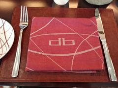 -db Bistro & Oyster Bar by Daniel Boulud(滨海湾金沙店)