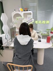 -凡碧诗毛孔清洁收细