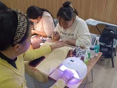 -首脑美容美发化妆美甲培训学校(龙岗校区)