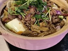 -海盗船. 龙虾烧烤. 酒馆