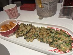 中山蚬肉饼-谭厨中山传家菜.乳鸽.脆鲩鱼(华强北中航城店)