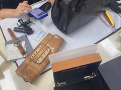 -用真奢侈品名表名包回收中心(朝阳万达店)
