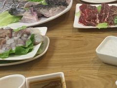 鲜牛展-吉友粥底火锅(方斜路店)