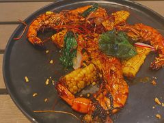 惹味胡椒虾配烤玉米-CHILLAX轻乐时(侨建·Hi City店)