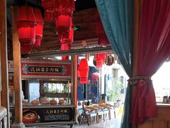 -老滇山寨•云南特色菜•地方菜•民族风情歌舞表演(金碧店)