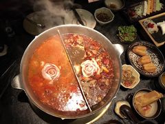 -湊湊火锅·茶憩(新中关购物中心店)