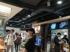 -梅龙镇广场