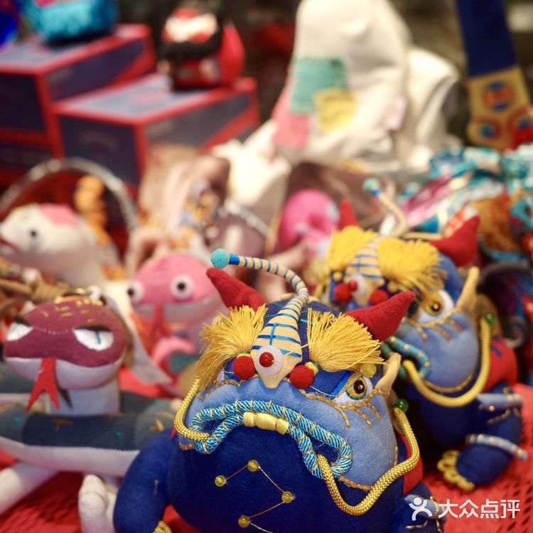 王的手创来苏州了，还带来了首次跨界联名...