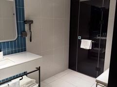 -宜尚酒店(广州上下九永庆坊长寿路地铁站店)