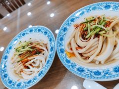 麻酱凉皮-西安贾三灌汤包·回坊小吃·清真炒菜(北院门总店)