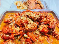 -云晓光头烧烤吧(川沙绿地店)