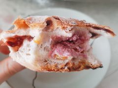 三角芝士包-Juicy Bakery(大学路店)