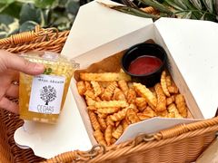 -LESCEDARS Brasserie Bistro香柏树