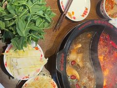 -牛市坎火锅(建设路店)