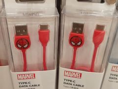 -名创优品(中原万达2F店)