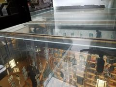 -猫的天空之城概念书店(杭州南宋御街店)