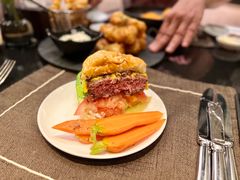 招牌牛小排汉堡-深圳四季酒店·馥自助餐厅