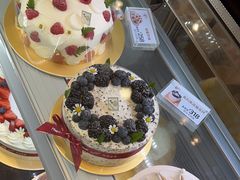 -花花卷卷·鲜食蛋糕(静安久光百货店)