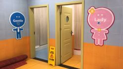 -维佳童话镇演出现场(徐东店)
