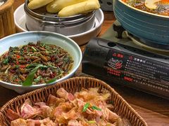 -老滇山寨•云南特色菜•地方菜•民族风情歌舞表演(金碧店)