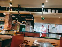 大堂-六合里雄记汕头牛肉火锅(东门店)