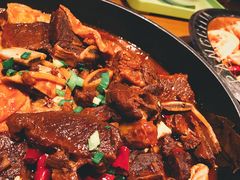 -胖哥俩肉蟹煲(万国店)