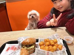 -The Habit Burger Grill 哈比特汉堡(爱琴海店)