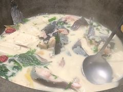 -鲜潭蒸汽石锅鱼(五道口购物中心店)