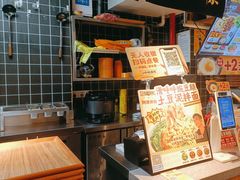 -呼啦面馆·头牌豌杂面(建新东路店)
