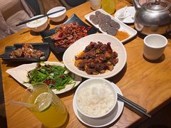 -隔壁老王·家常云南菜(花巷店)