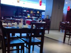 -潇湘华天大酒店-湘·悦美食街(芙蓉中路店)