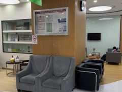 -雅悦齿科(顾村公园店)