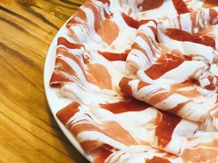 乌珠穆沁羔羊肉-可汗大营·涮火锅烤全羊烧烤家常菜(武汉分店)