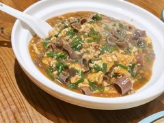 -东来菜馆•手抓海鲜家常菜•海鲜锅贴(鸽子窝店)
