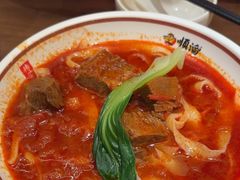 -顺溜·手工刀削面·黑金店(铜锣湾店)