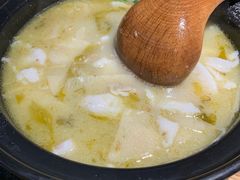 能喝汤的酸菜鱼-九锅一堂酸菜鱼(万达广场店)