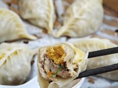 蛋黄鲜肉包-东升灌浆包(辛庄街总店)