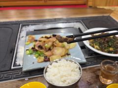 -三锅莊·牦牛肉火锅·香格里拉特色藏餐宴请餐厅(昆明创始店)