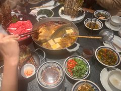 鸳鸯锅-滇牛云南火锅(桂林路店)