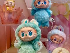 -泡泡玛特POPMART (北京超极合生汇店)
