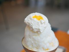 芒果芒果酱牛奶奶油冰沙-OUR Bakery(三里屯太古里店)