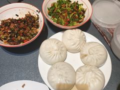 -双湖园·地标武汉菜(黄鹤楼解放路店)
