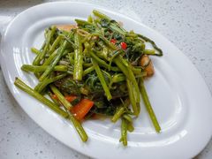 -肥仔文澳门猪骨煲(南京西路店)