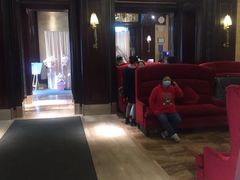 -王府井酒店(金桥港湾店)